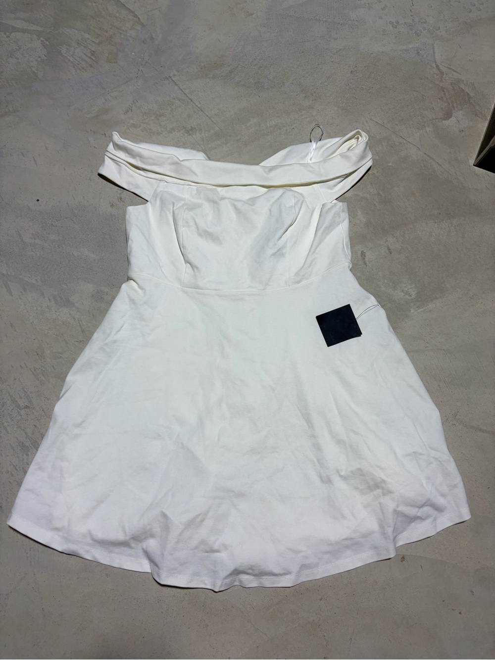 Lulus NWT Classic Off-Shoulder Mini Dress 1X